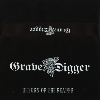 http://www.metal-archives.com/images/1/4/2/7/142767.jpg