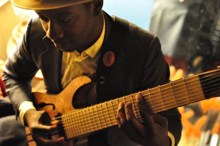 Tosin Abasi