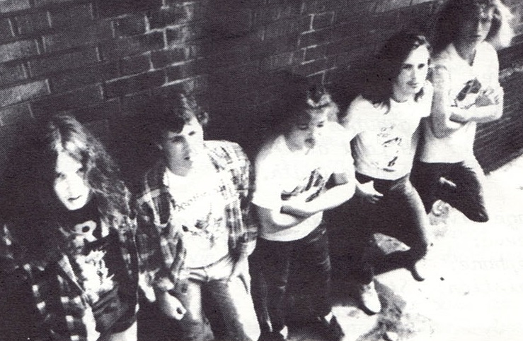 http://www.metal-archives.com/images/2/0/3/1/20318_photo.jpg
