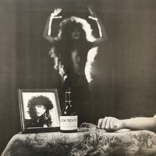 http://www.metal-archives.com/images/2/8/3/3/283322.jpg
