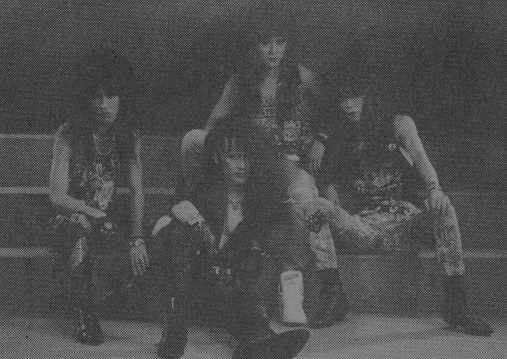 http://www.metal-archives.com/images/3/5/4/0/3540283386_photo.jpg