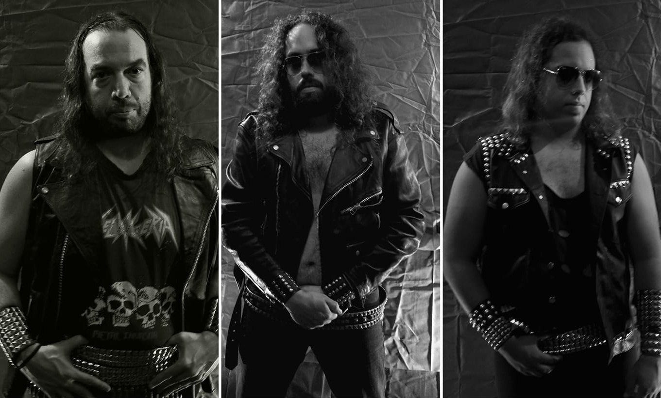 http://www.metal-archives.com/images/5/0/1/7/50174_photo.jpg