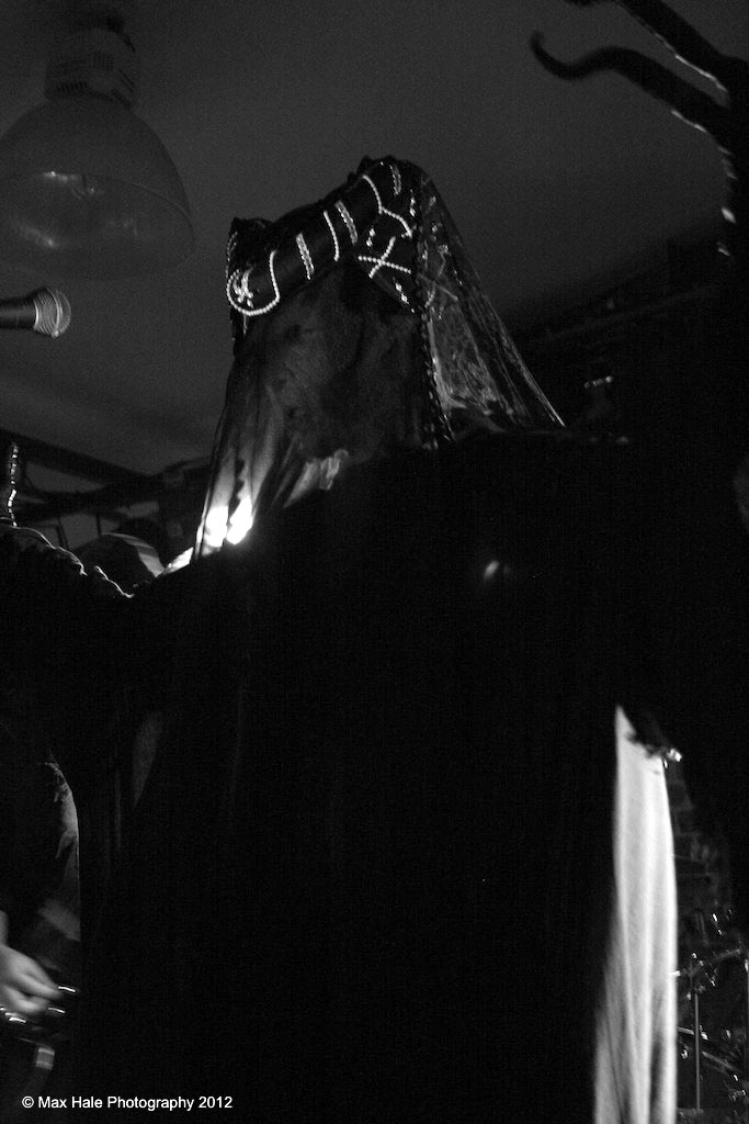 7057_artist.jpg?4138