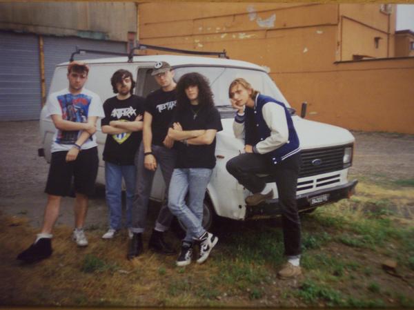 Madhouse - Photo