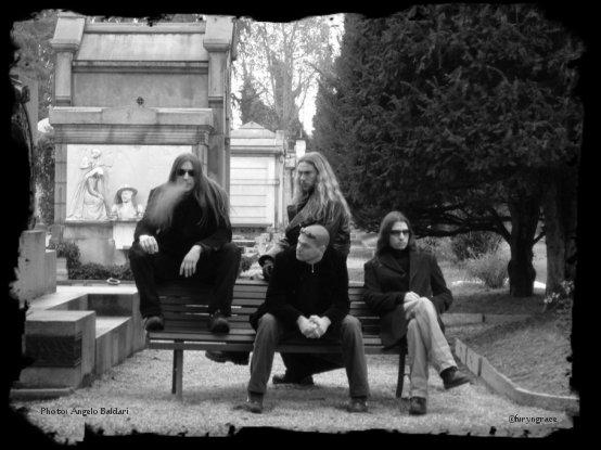 Fury n Grace - Photo