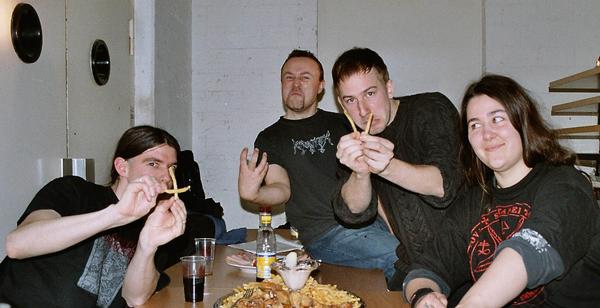 Knowhere - Photo