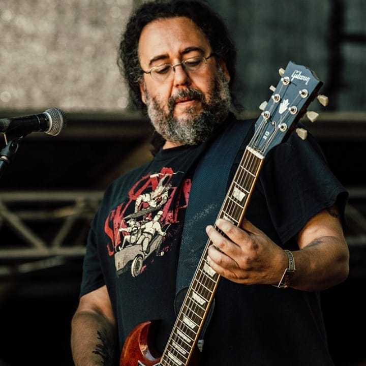 Click to zoom Alexandre "Bucho" Strambio