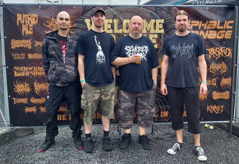 Suffocate Bastard - Photo