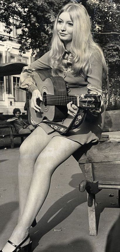 Mary Hopkin-Visconti - Encyclopaedia Metallum: The Metal