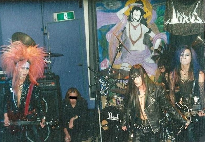 https://www.metal-archives.com/images/3/5/4/0/3540256646_photo.jpg?5118