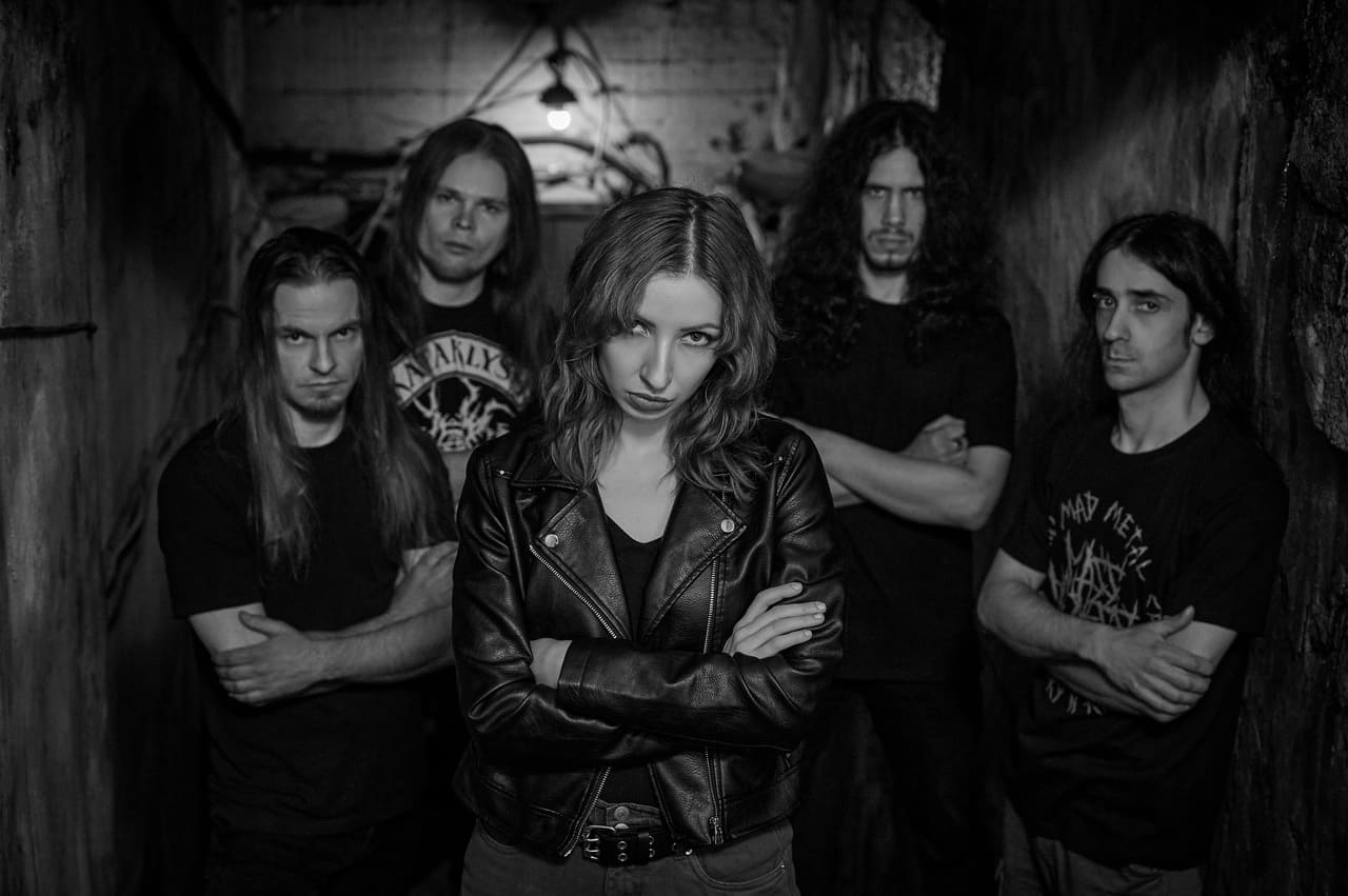 Группа spin. Mass Madness группа. Moscow Metal Madness.