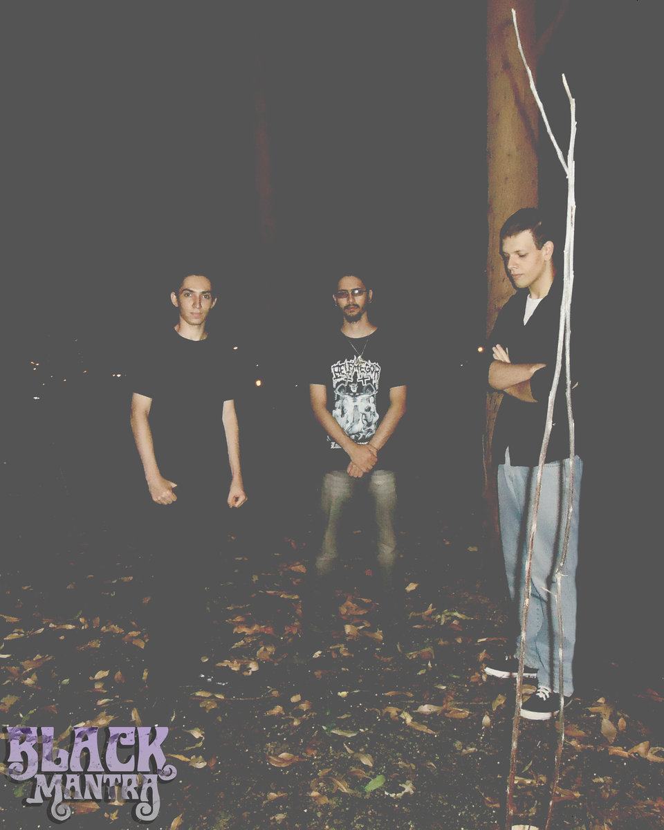 Black on sale mantra band