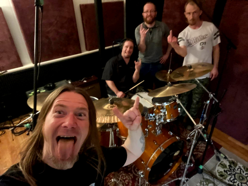 Divide the Dead - Encyclopaedia Metallum: The Metal Archives