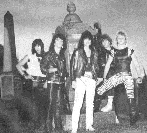 Jackal - Encyclopaedia Metallum: The Metal Archives