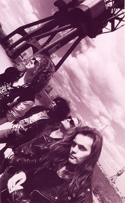 Atom Seed - Photo