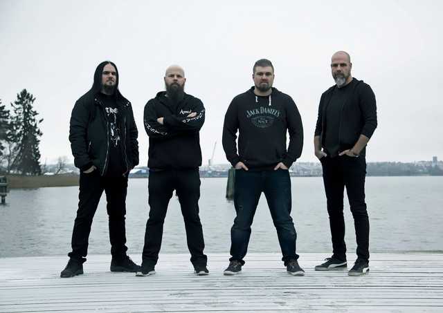 Axenstar - Photo