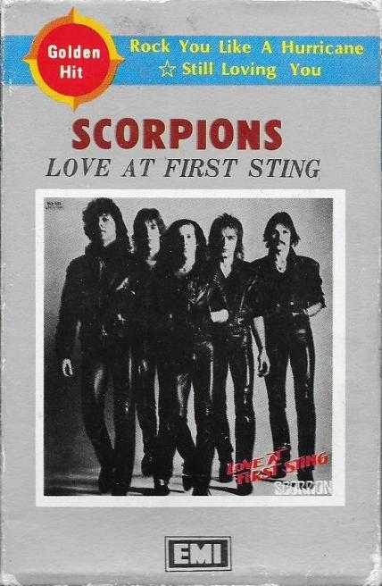 First sting. Scorpions 1984 Love at first Sting LP. Scorpions Love at first Sting 1984 обложка альбома. Scorpions альбом 1992. Scorpions обложки альбомов Love at first.