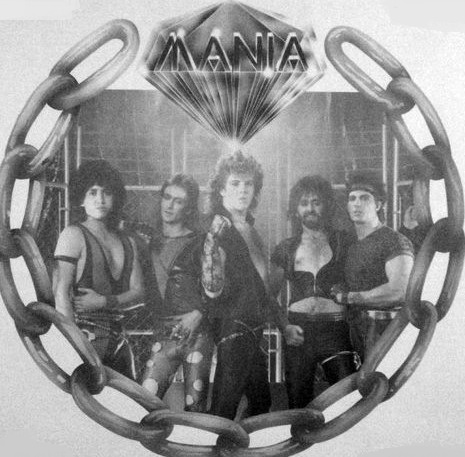 Mania - Photo