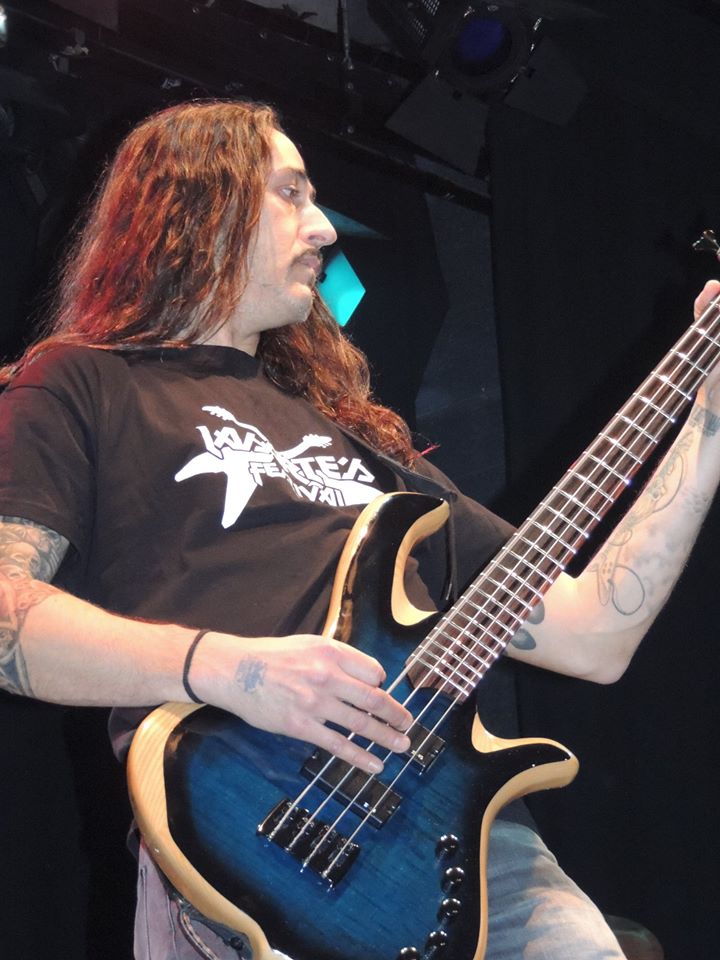 Santi - Encyclopaedia Metallum: The Metal Archives