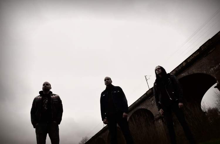 Indesinence - Photo