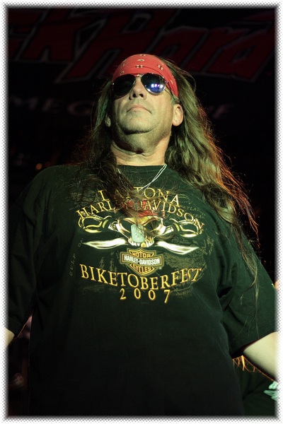 https://www.metal-archives.com/images/7/7/8/3/77831_artist.jpg?0030