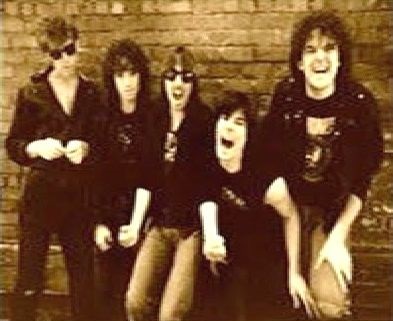 https://www.metal-archives.com/images/9/3/1/0/9310_photo.jpg